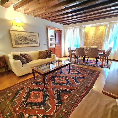 Allegretto البندقية المظهر الخارجي الصورة