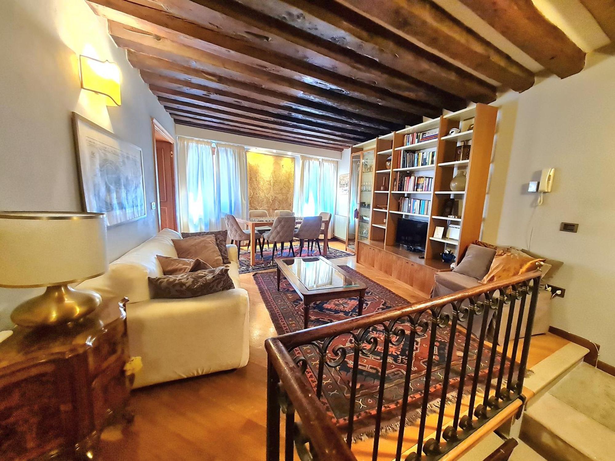 Allegretto البندقية المظهر الخارجي الصورة
